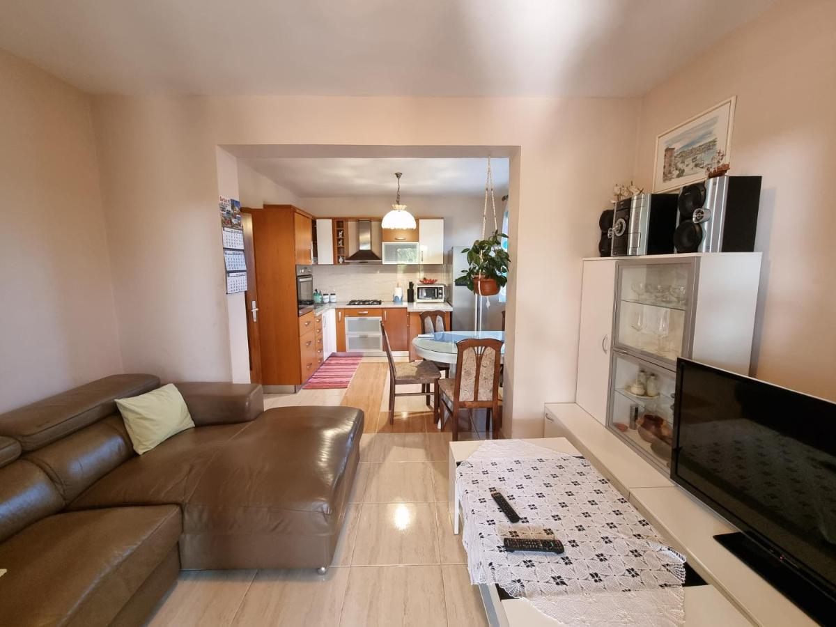 Apartment Grbac Barbat na Rabu Eksteriør bilde