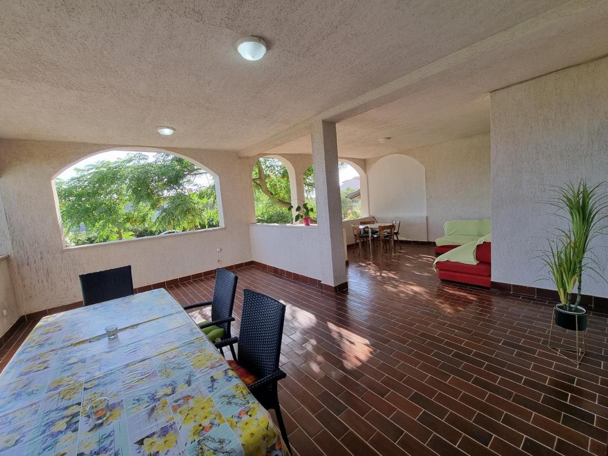 Apartment Grbac Barbat na Rabu Eksteriør bilde