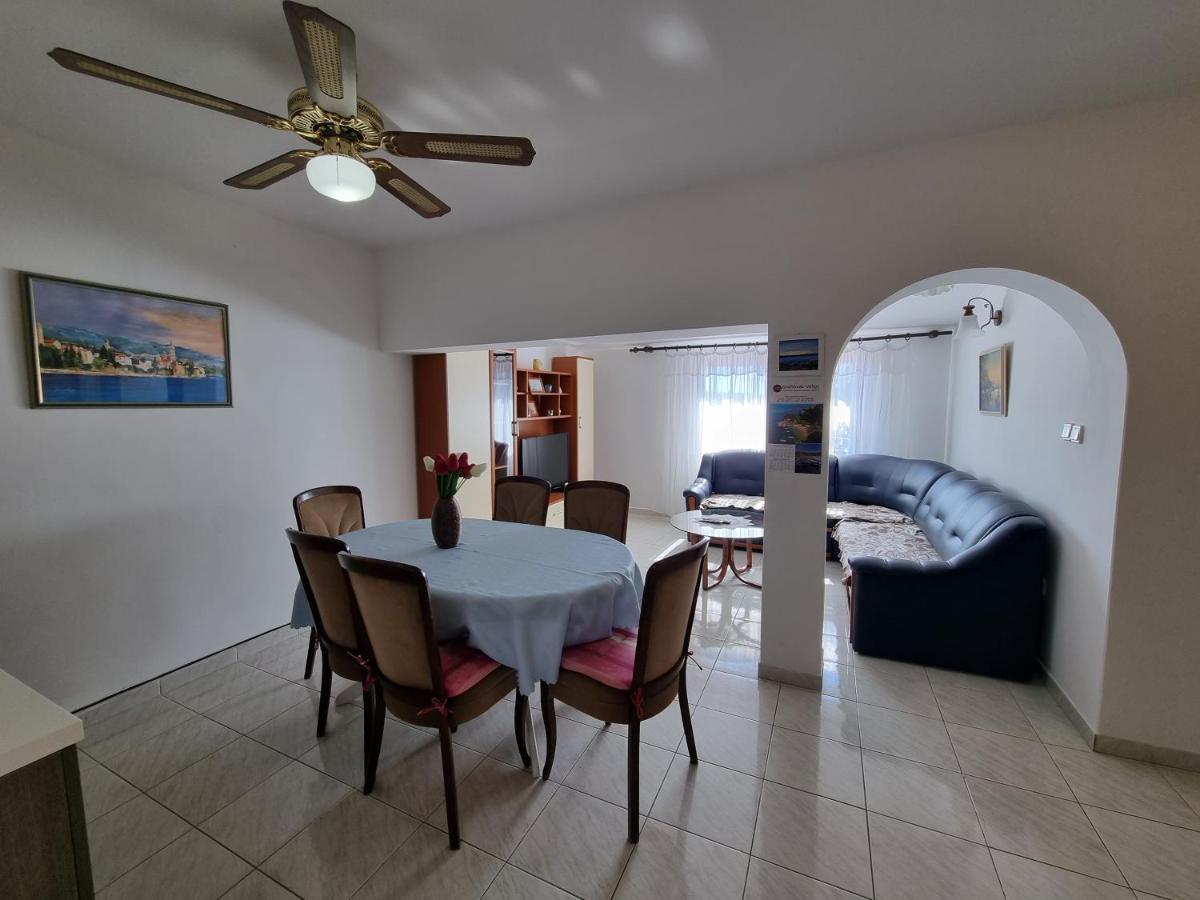 Apartment Grbac Barbat na Rabu Eksteriør bilde